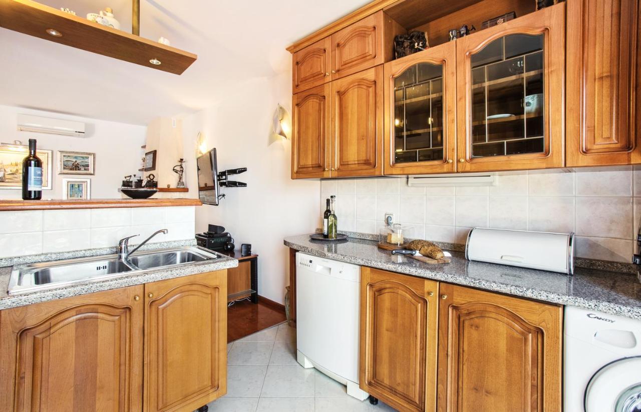 Golden View Luxury Apartment Maslinica Luaran gambar